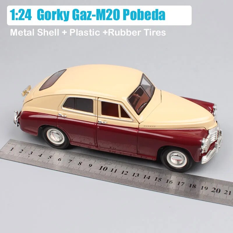 Road Signature 1:24 Scale Russia Soviet Union